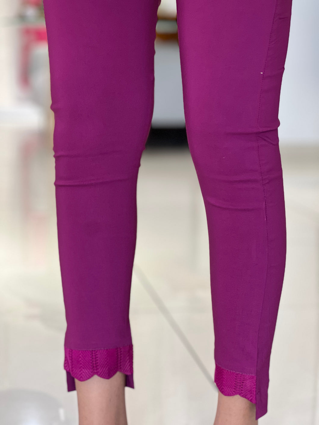 Lace Detailed Stretchable Cotton Bottom | YAS101