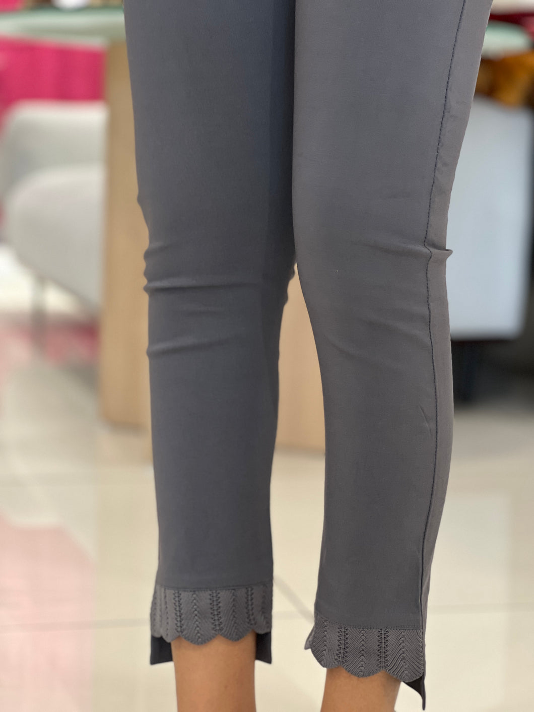 Lace Detailed Stretchable Cotton Bottom | YAS103
