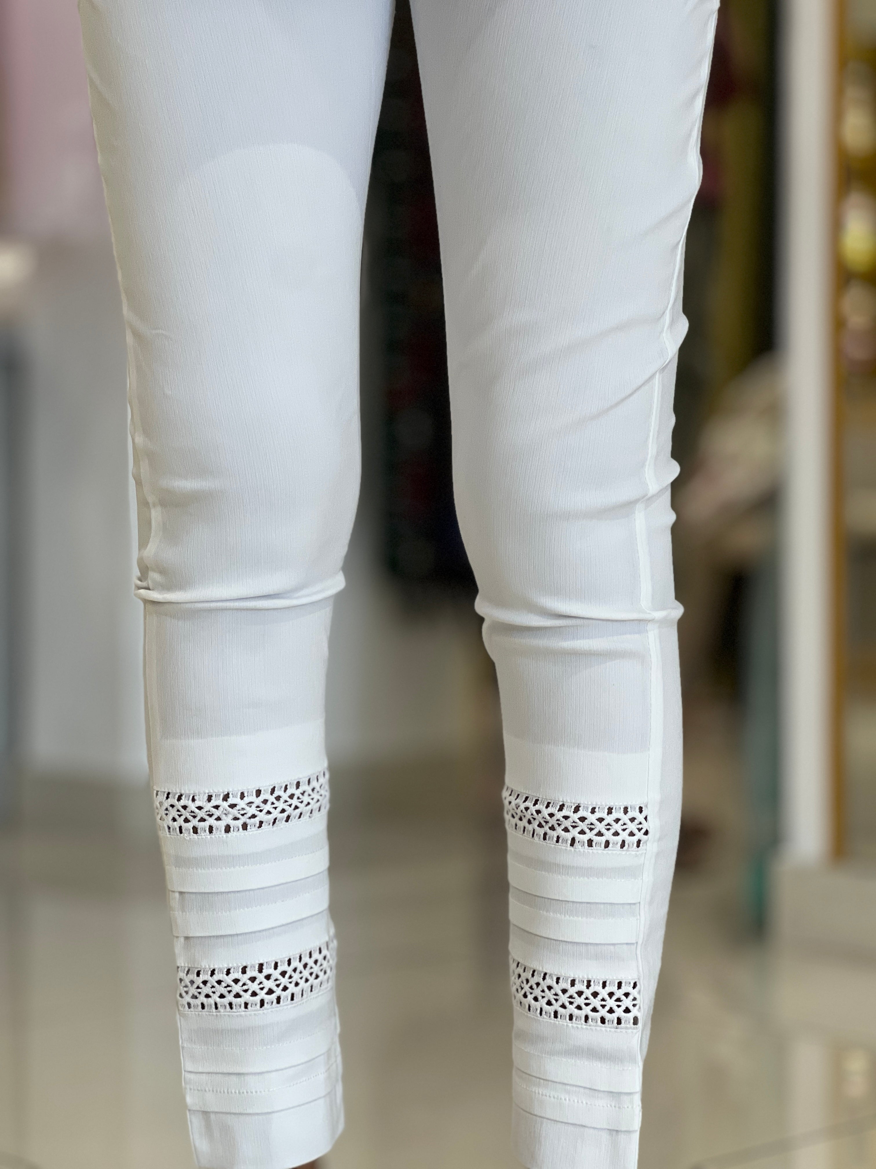 Pin Tuck & Lace Detailed Stretchable Cotton Bottom | YAS115