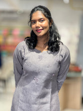 Floral Embroidery Detailed Cotton Kurta | YAS124