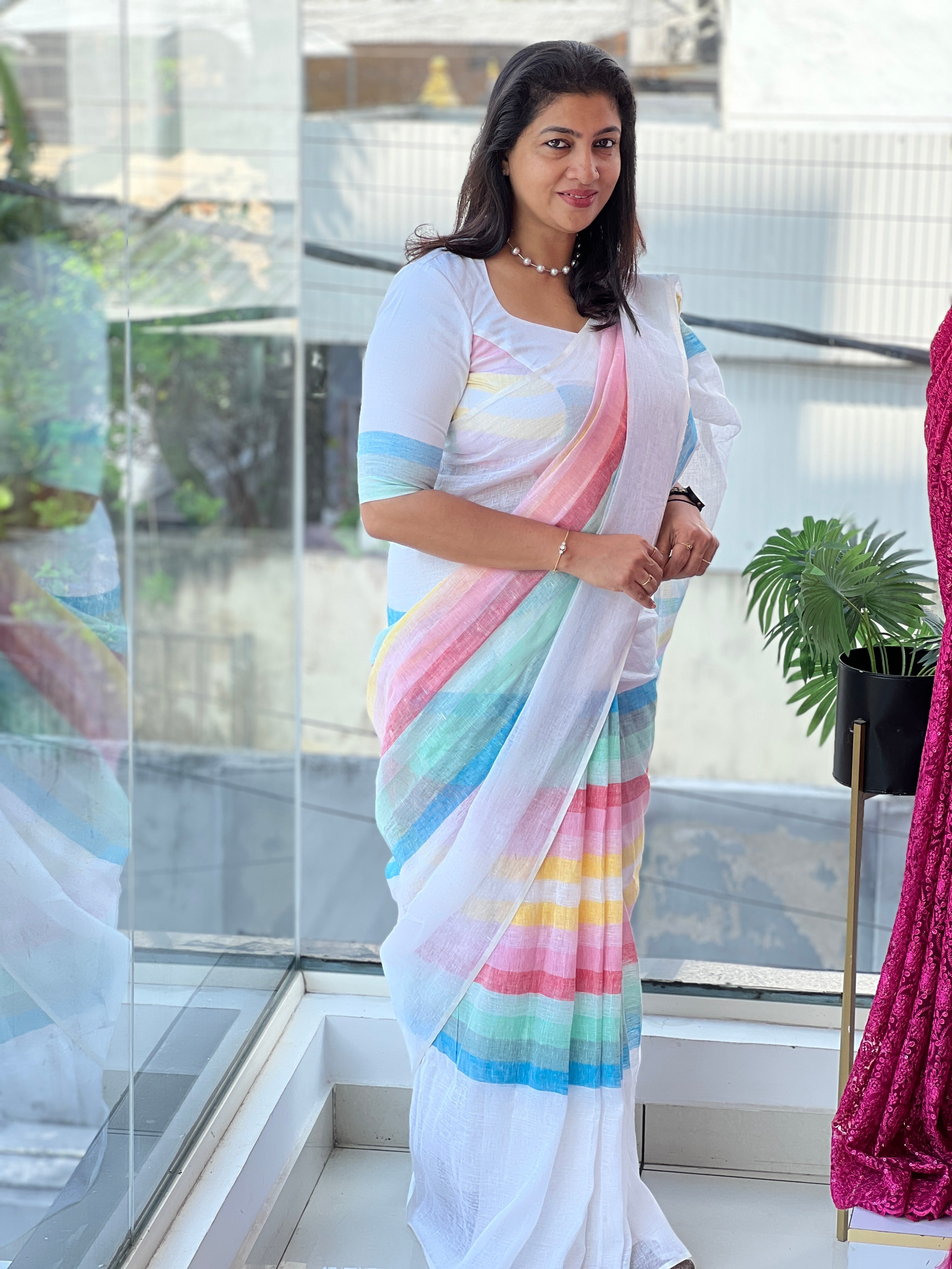 Multi-Color Patterned Linen Saree | DLS348