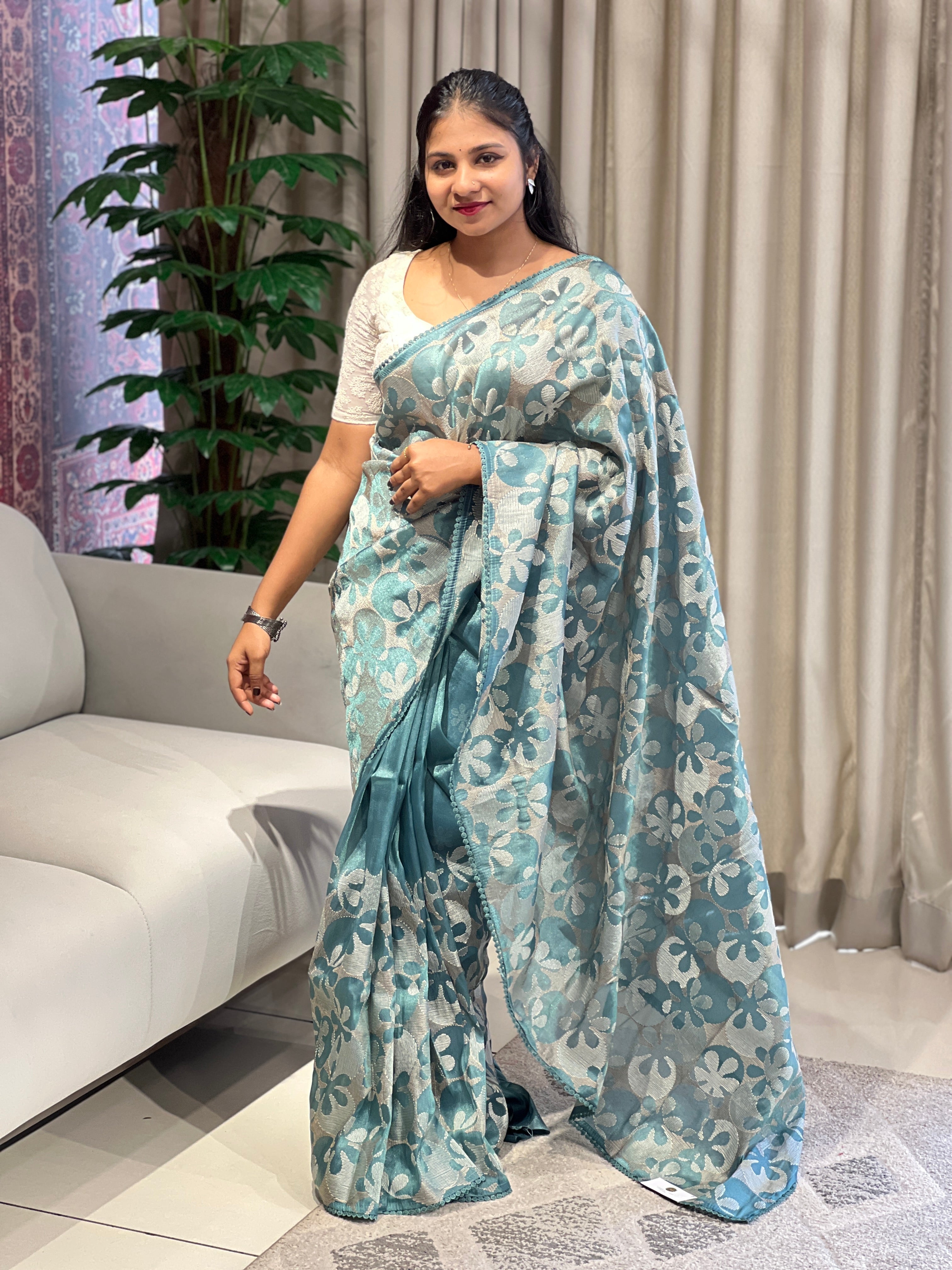 Floral Embroidery Detailed Shimmer Organza Saree | BLD1890