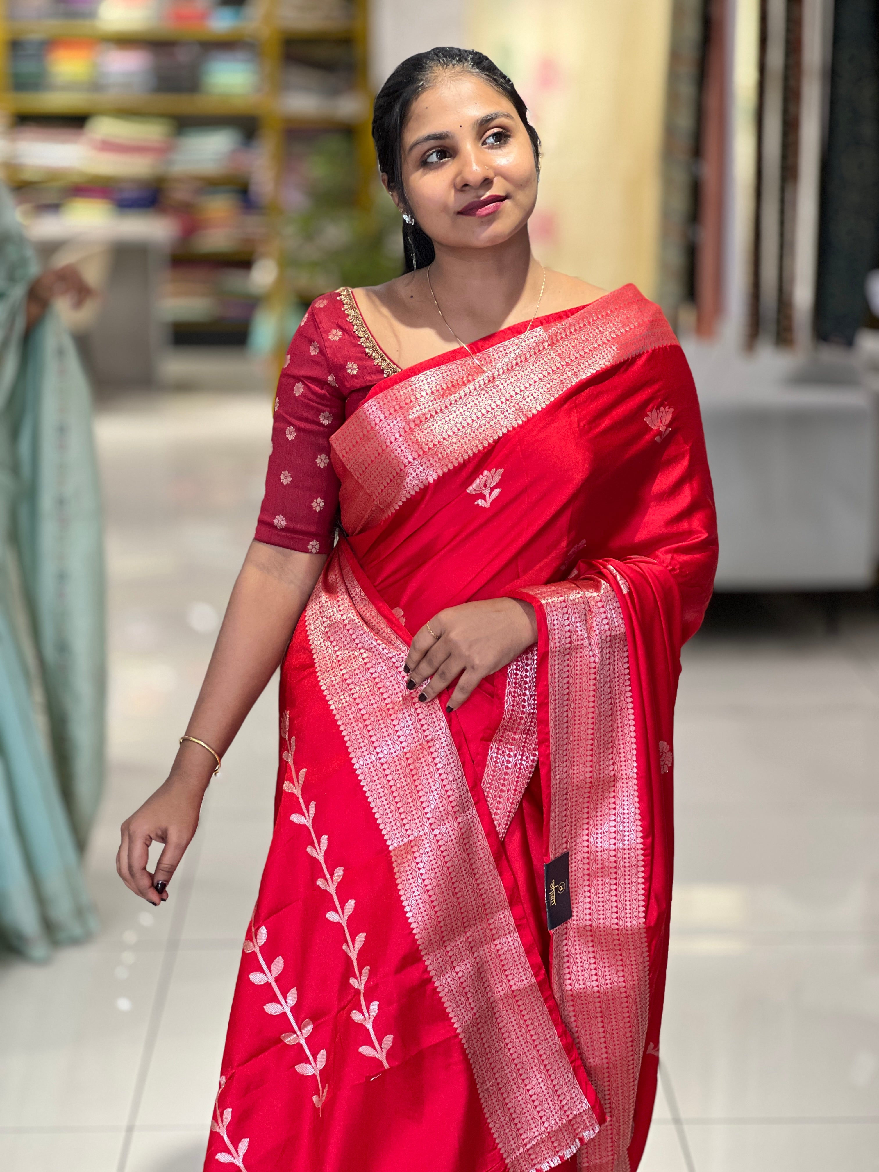 Zari Weaving Banarasi Mashru Silk Saree | NN308