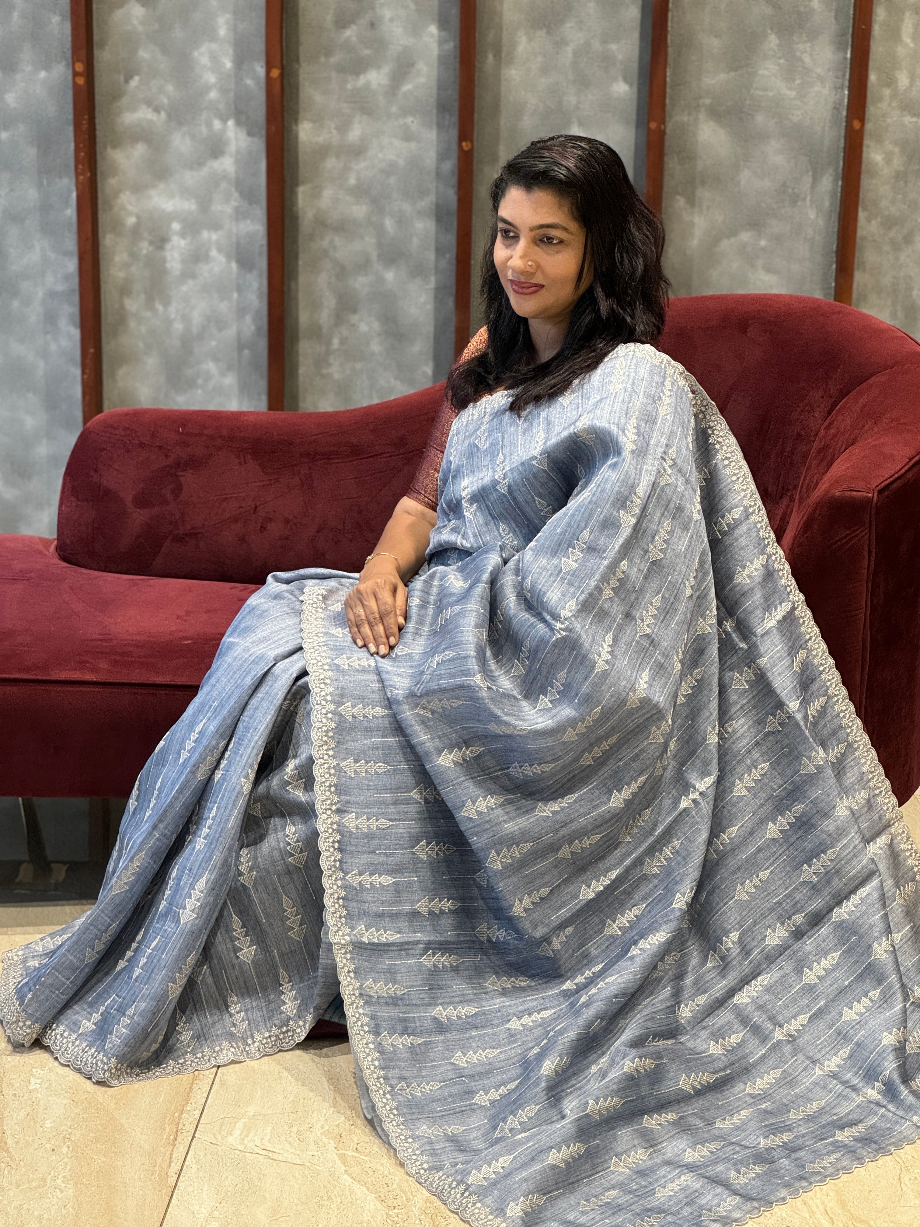 Geometrical Embroidery Pattern Desi Tussar Finish Saree | YNG161