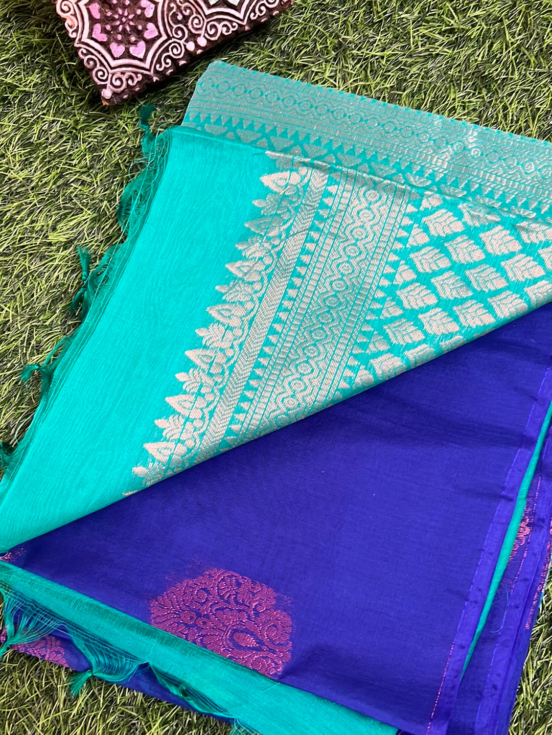 Floral Buta Design Kora Silk Finish Saree  | PRS120