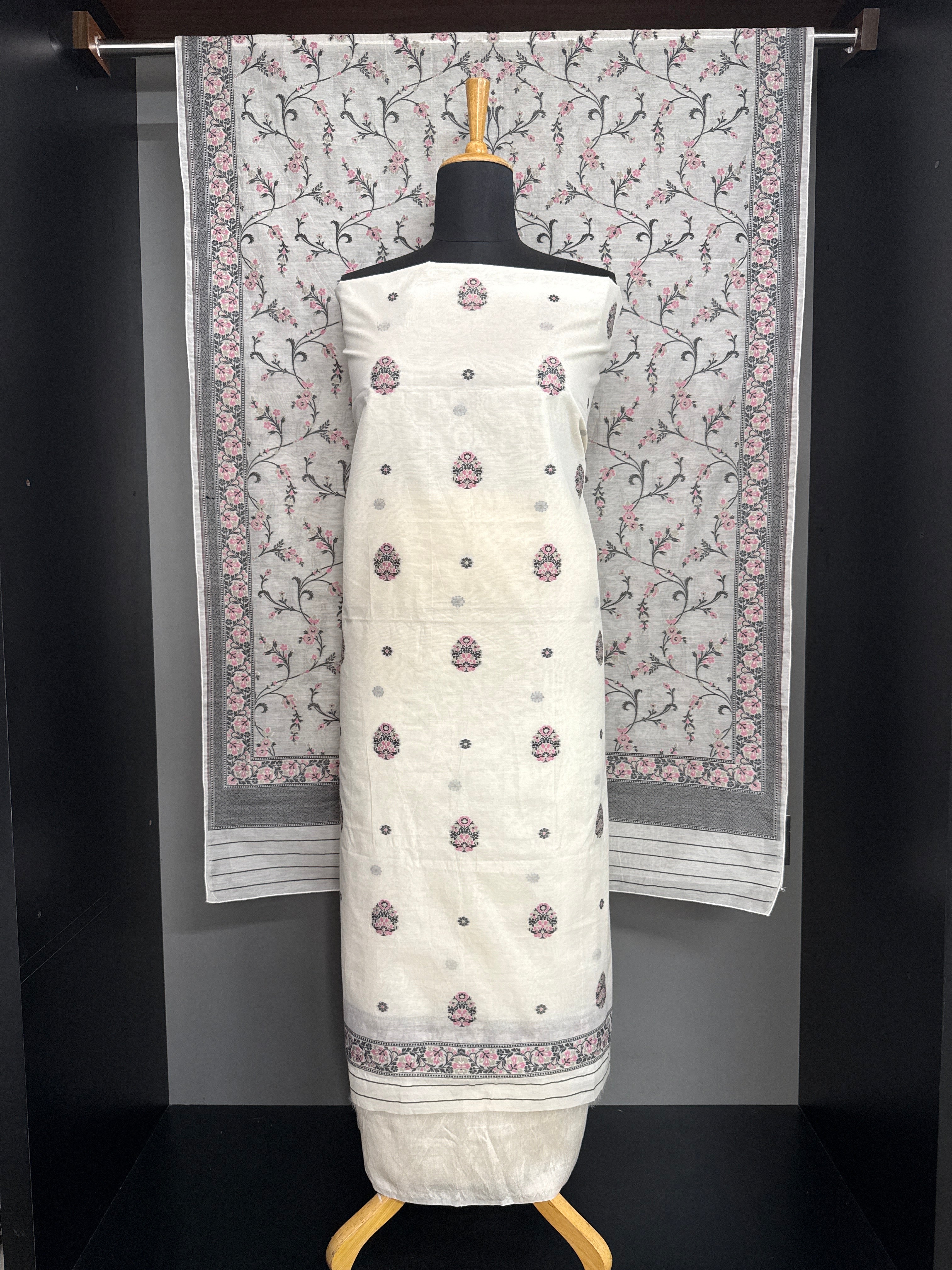 Floral Pattern Jamdani Woven Chanderi Salwar Set | EG126