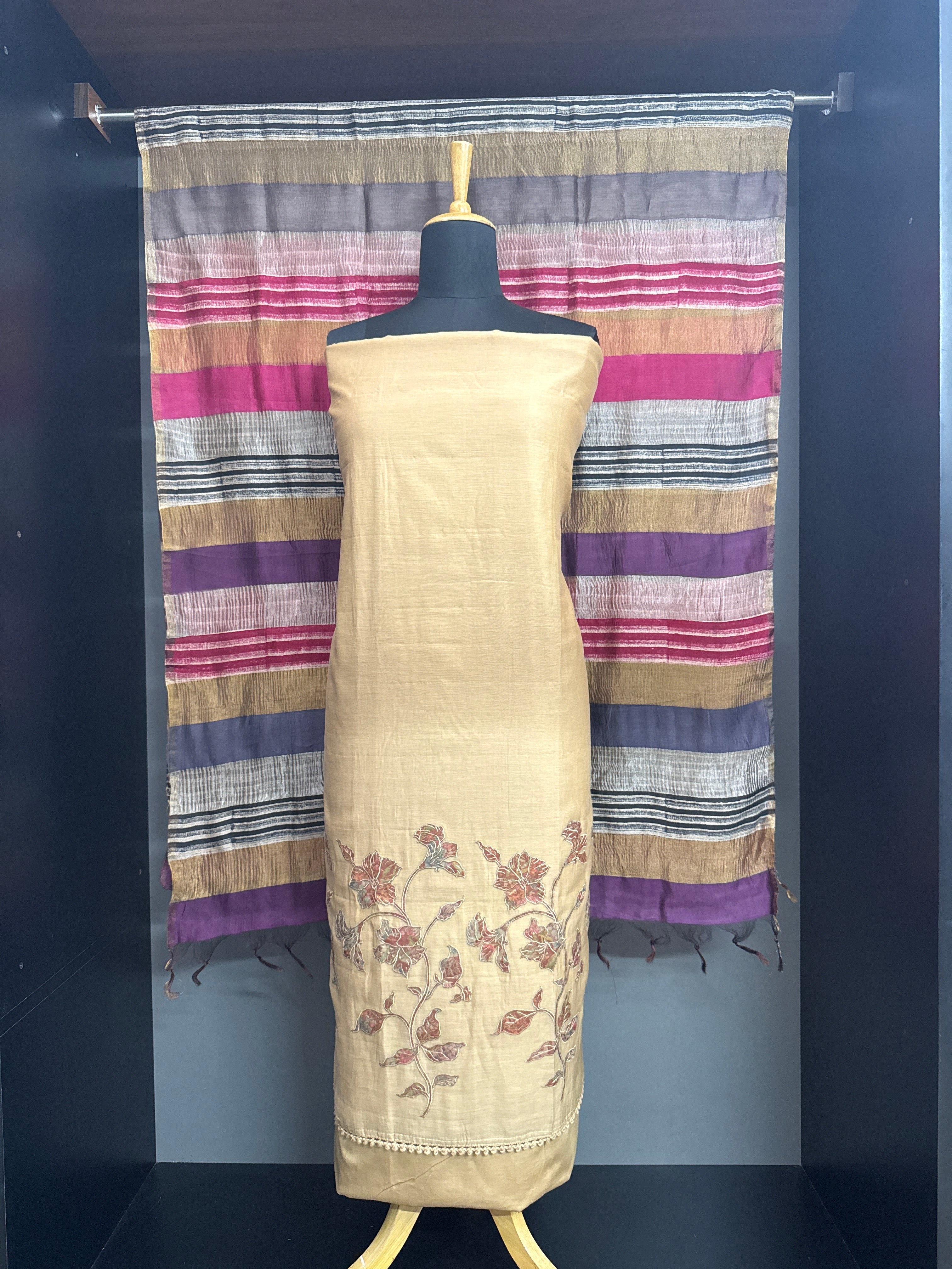 Floral Applique Worked Pattern Chanderi Salwar Set | ACD103