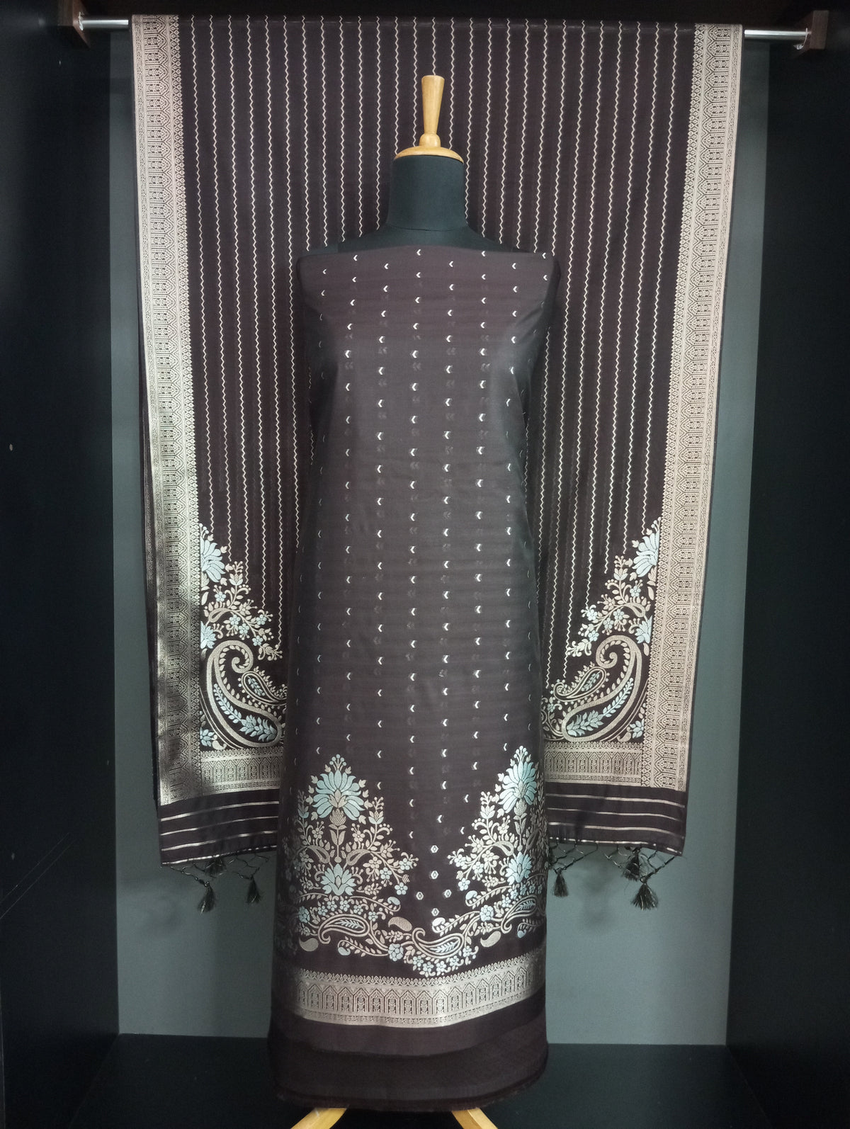 Buta Pattern Chanderi Salwar Set | EG142