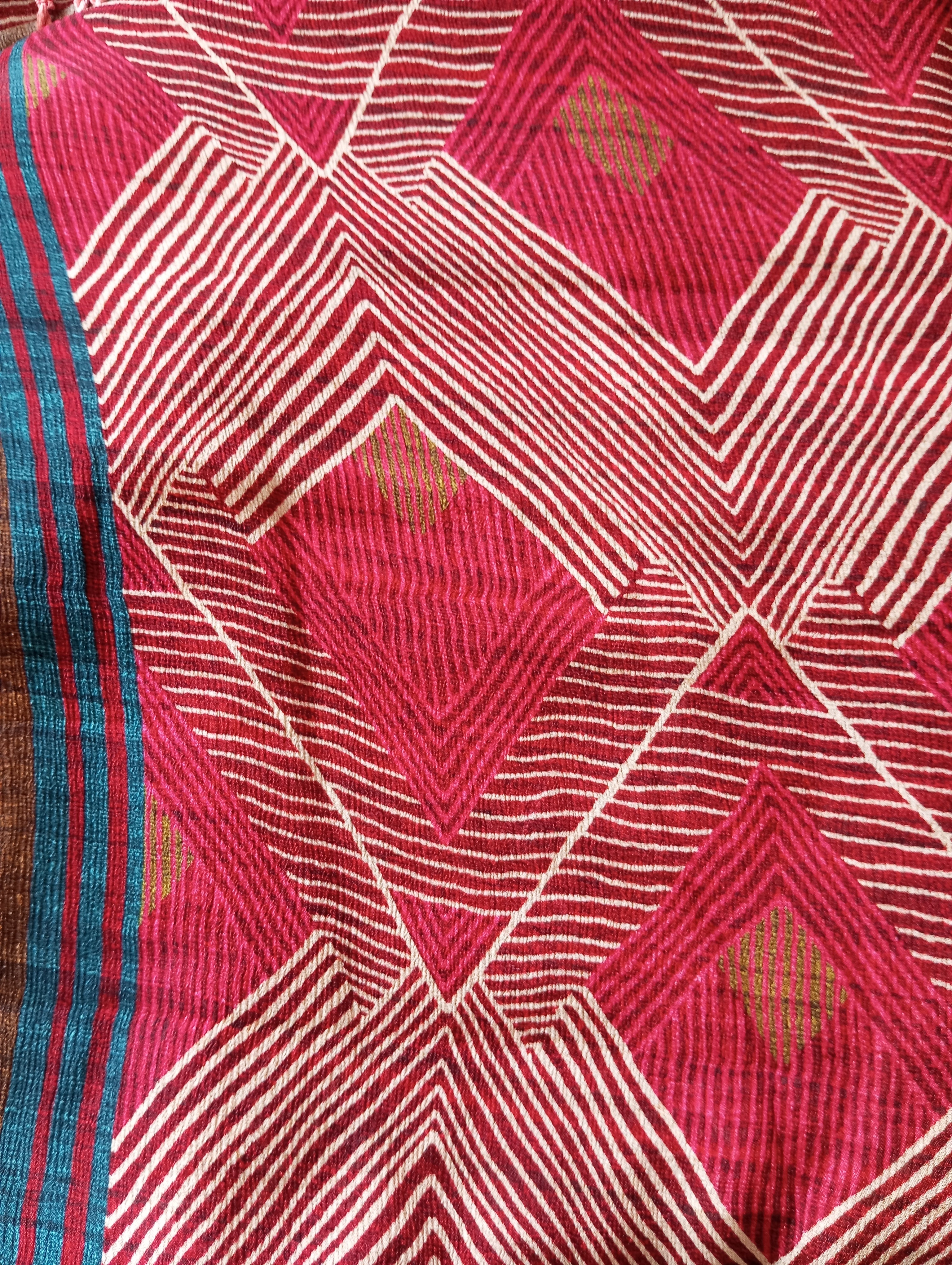 Geometrical Printed Pattern Chiffon Saree | SSN124