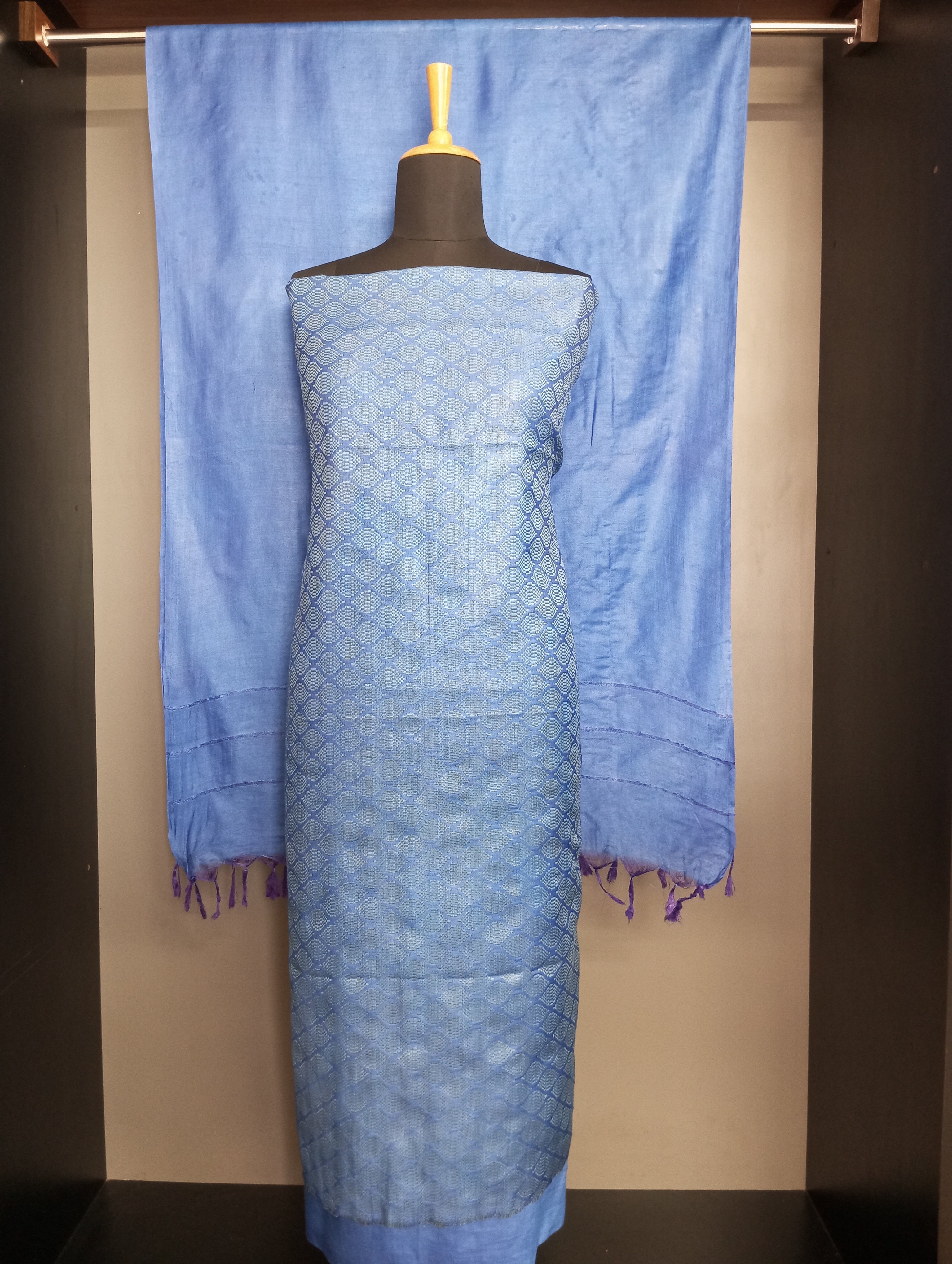 Geomteric Pattern Semi Tussar Saree | NHH652