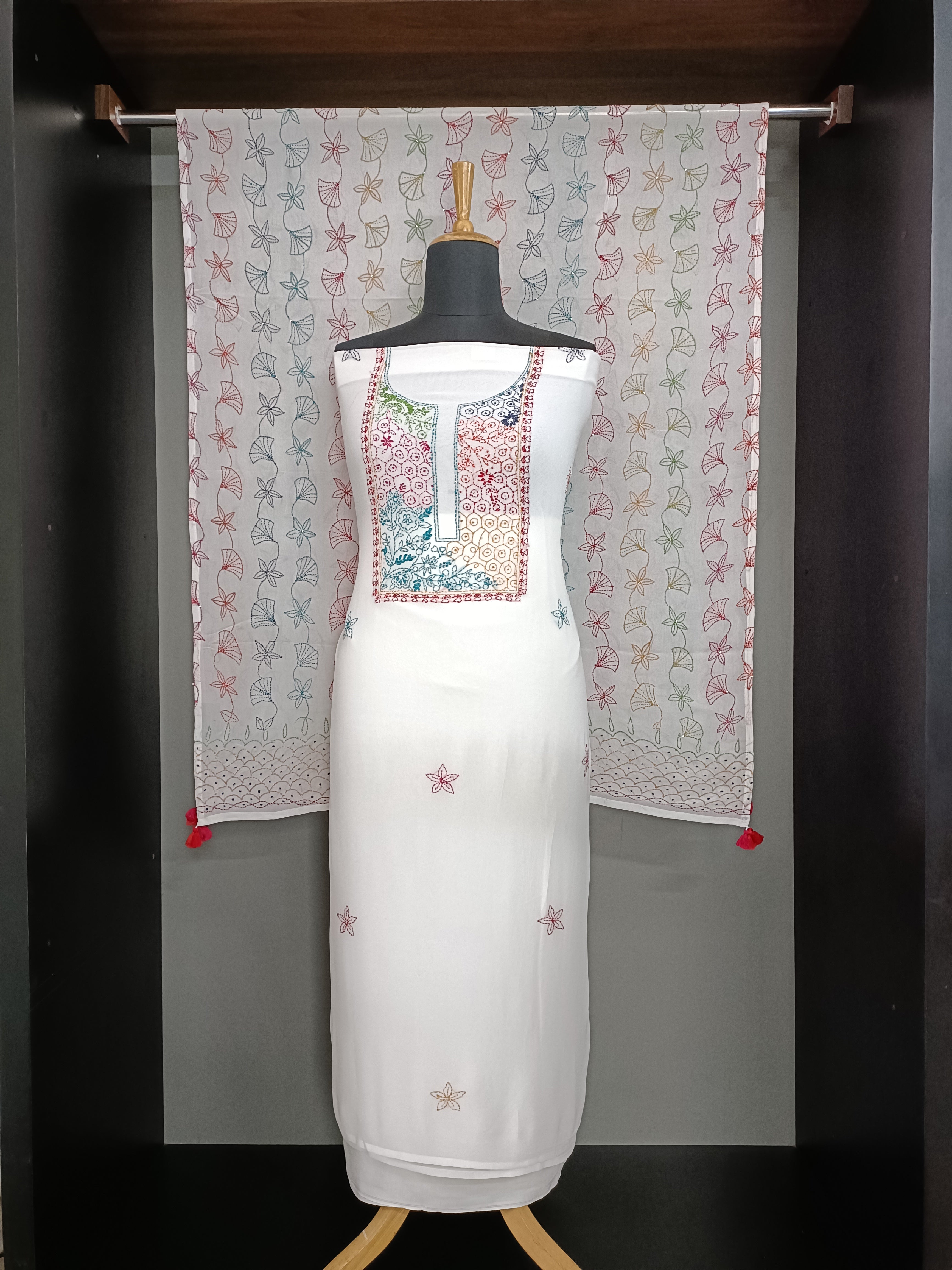 Hand Embroidered Georgette Salwar Set | JVR183