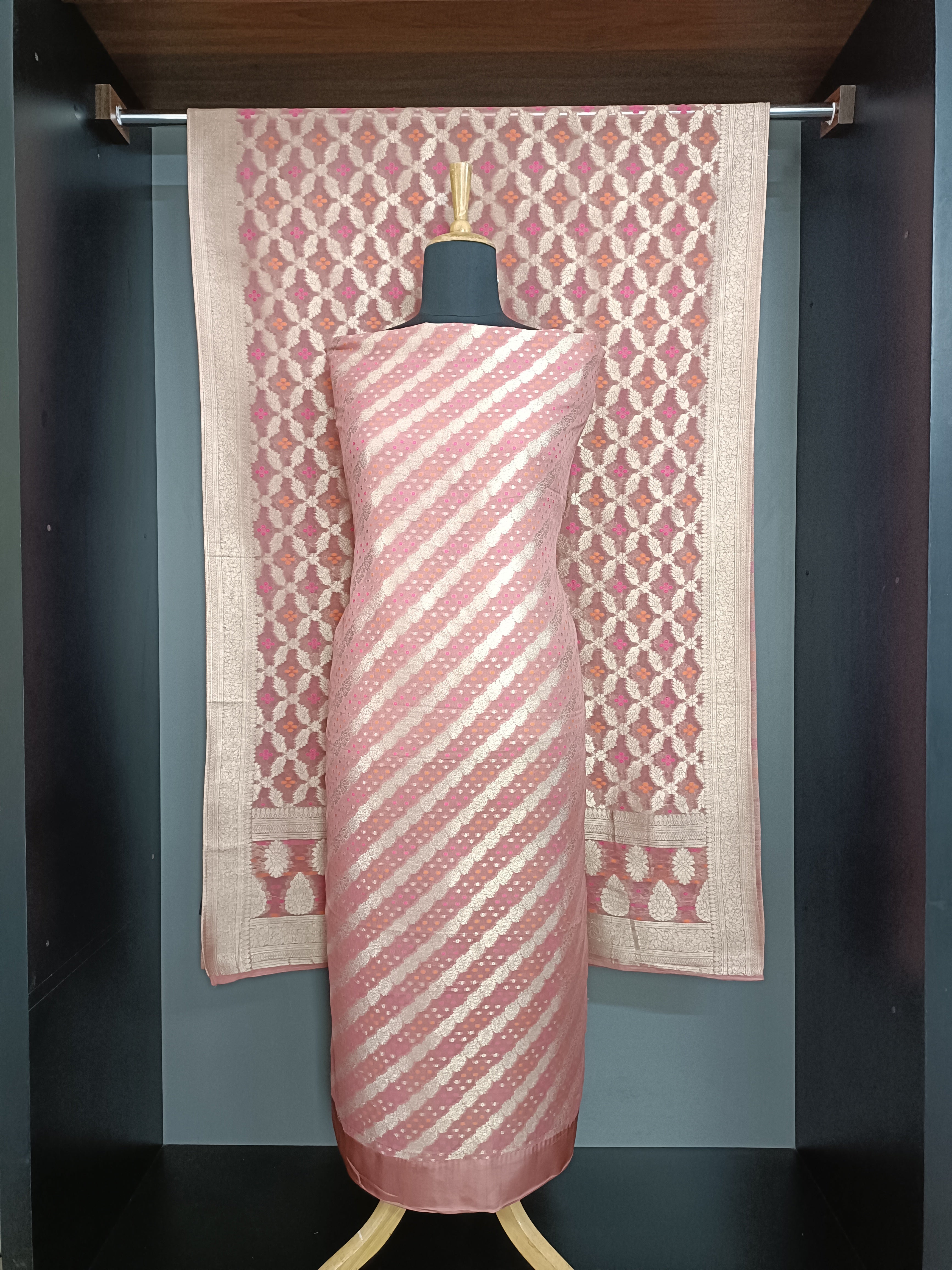 Lehar Pattern Georgette Salwar Set | EG136