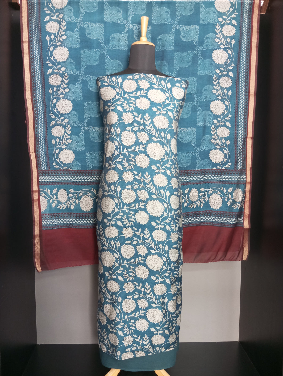 Floral Printed Pattern Chanderi Finish Salwar Set | SW2593