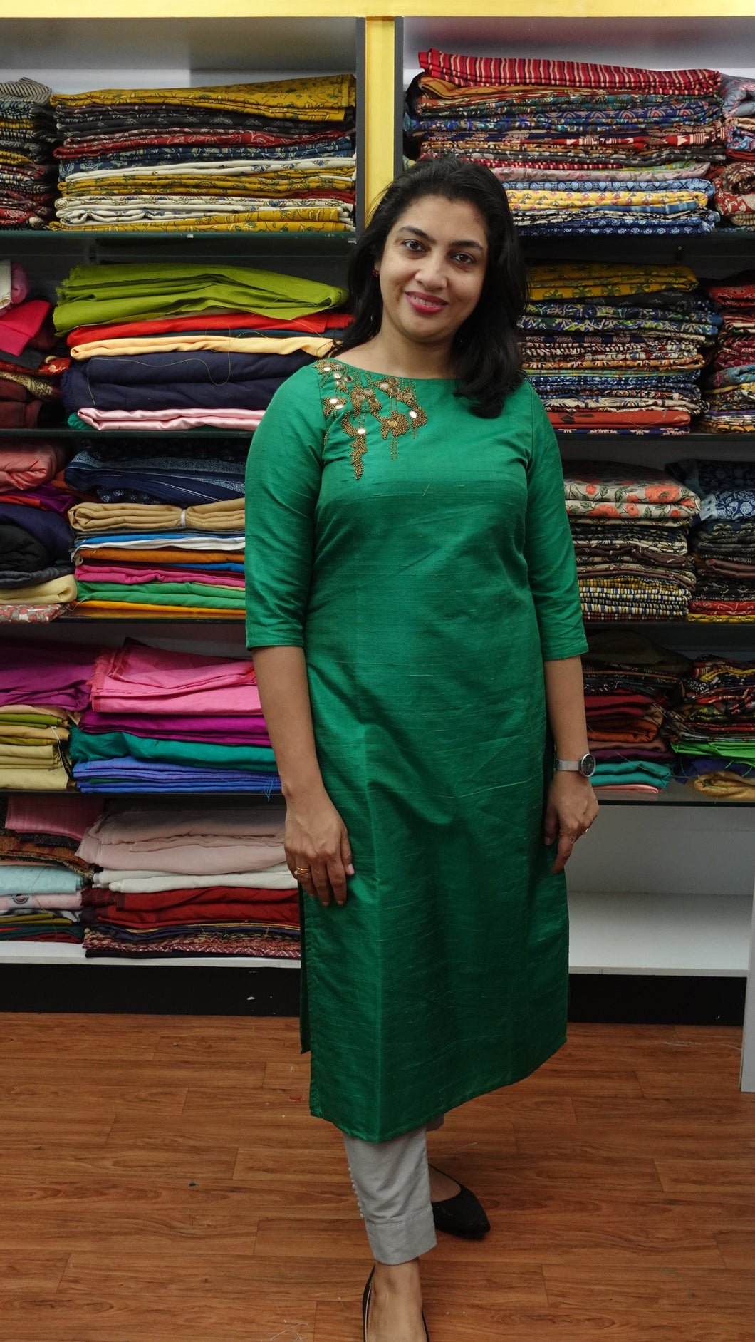 Green color embroidered raw silk kurtha material | UNSTITCHED | DN188
