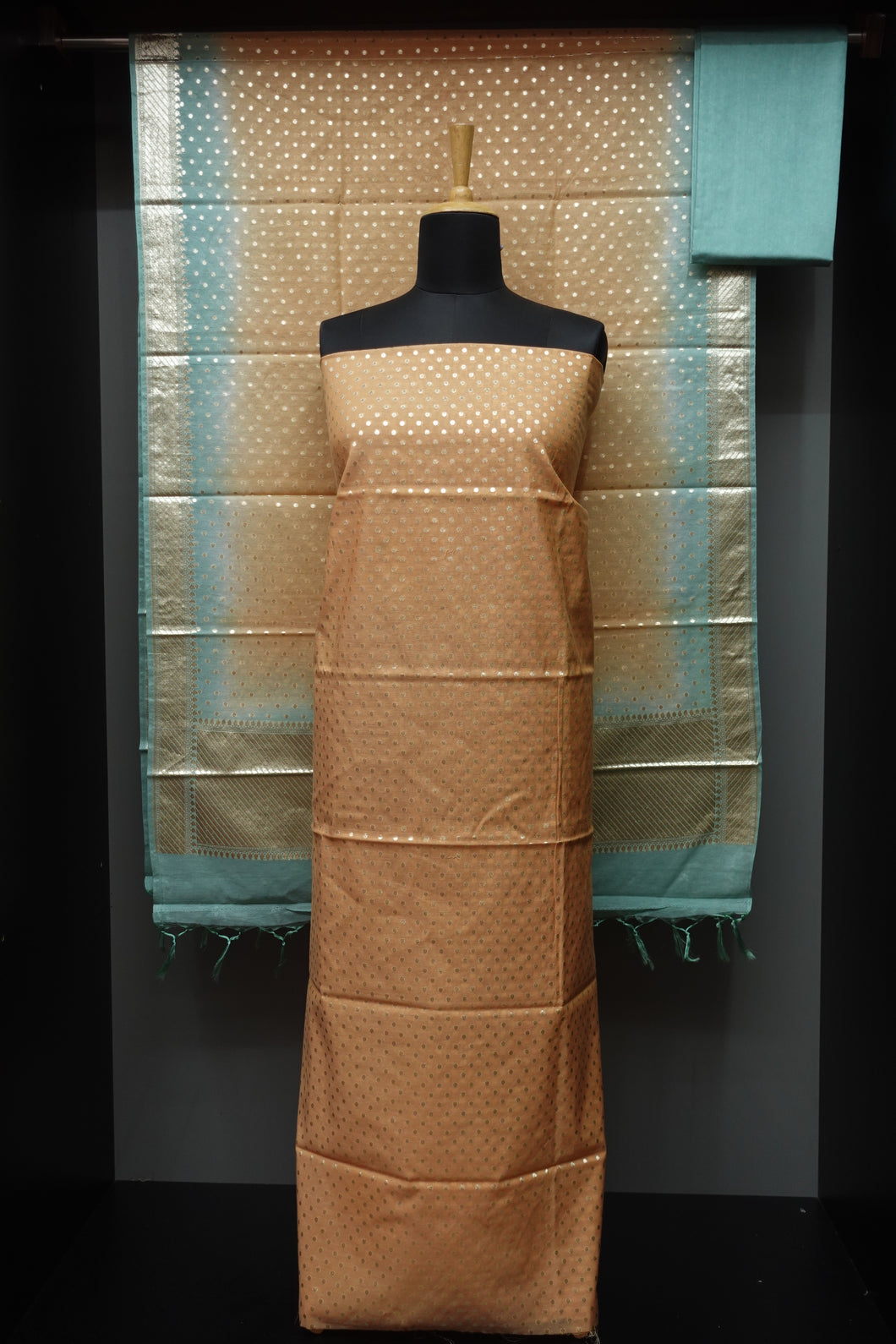 Banarasi polka dot weave pattern chanderi salwar set | SSK180