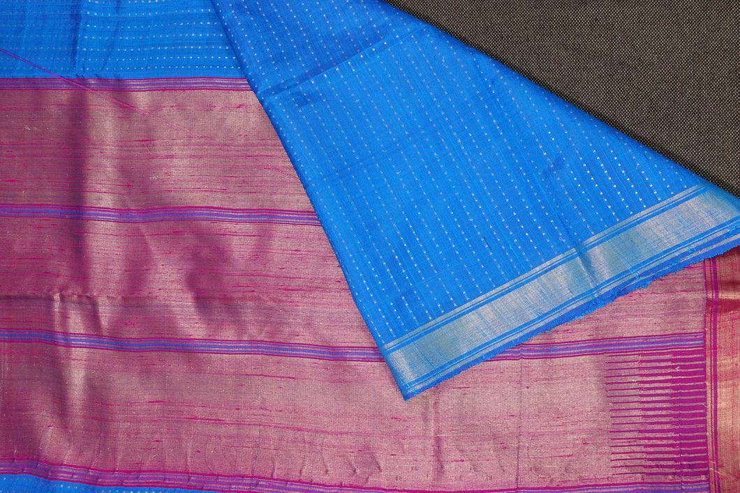 Zari Weave Line Patterned Tussar Sarees | HS677