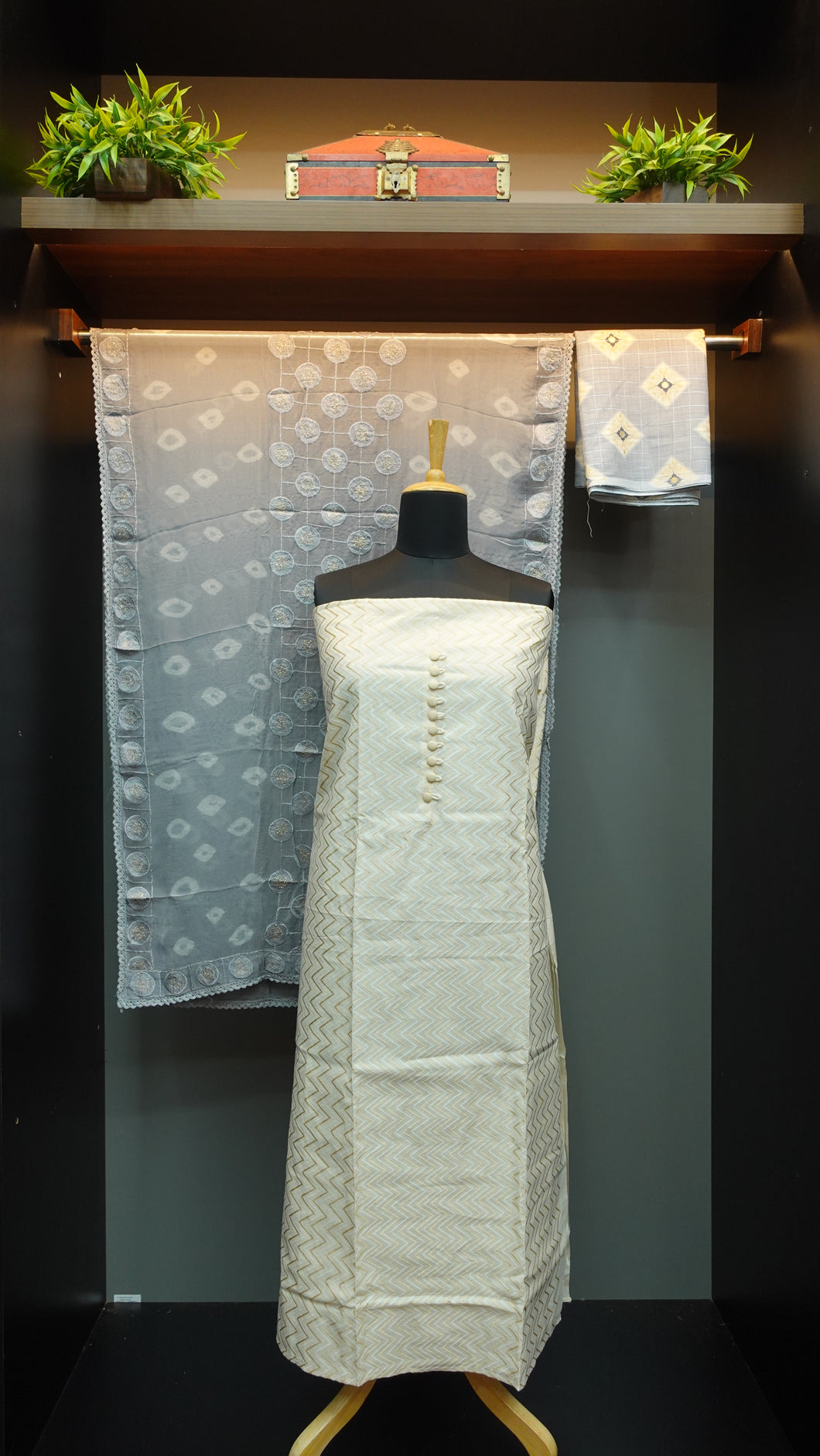 Jacquard weave pattern chanderi salwar sets | SW938
