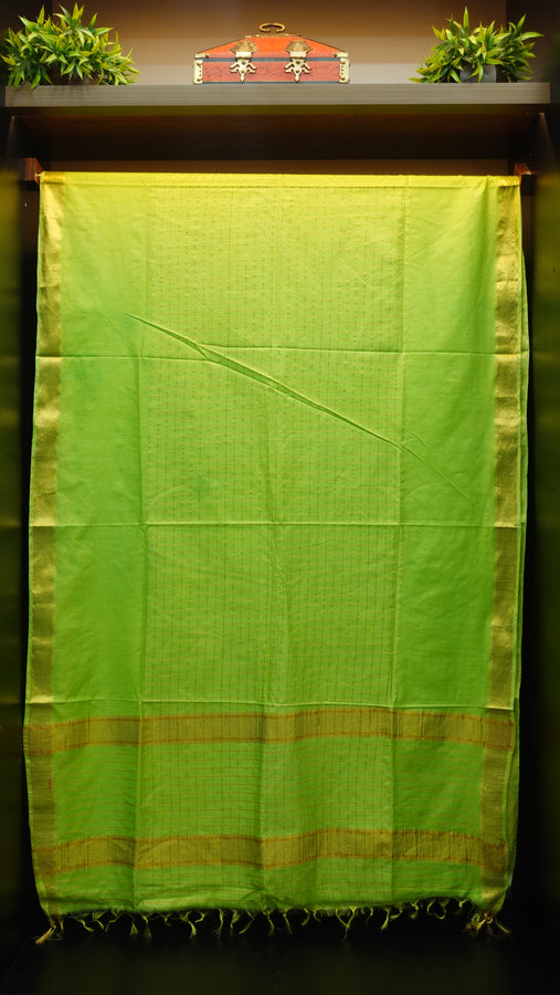 Staple cotton saree with weave patterns | MDS193