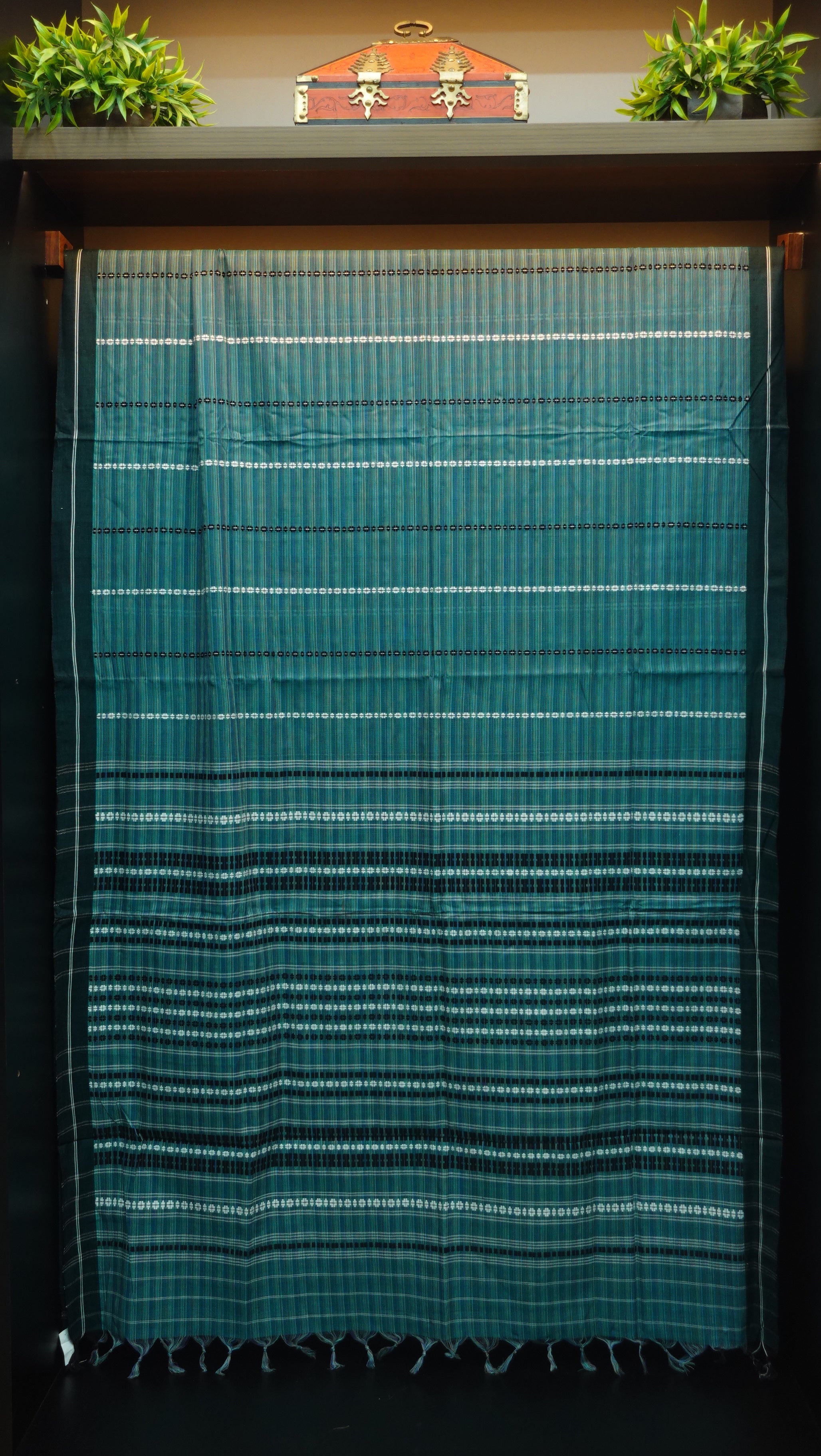 Thread Wevaing Pattern Cotton Saree  | TA101