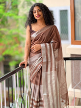 Striped Pattern Bordered  Saree | MDS262