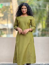 Dark Olive Green Semi- Silk Kurta | SV163