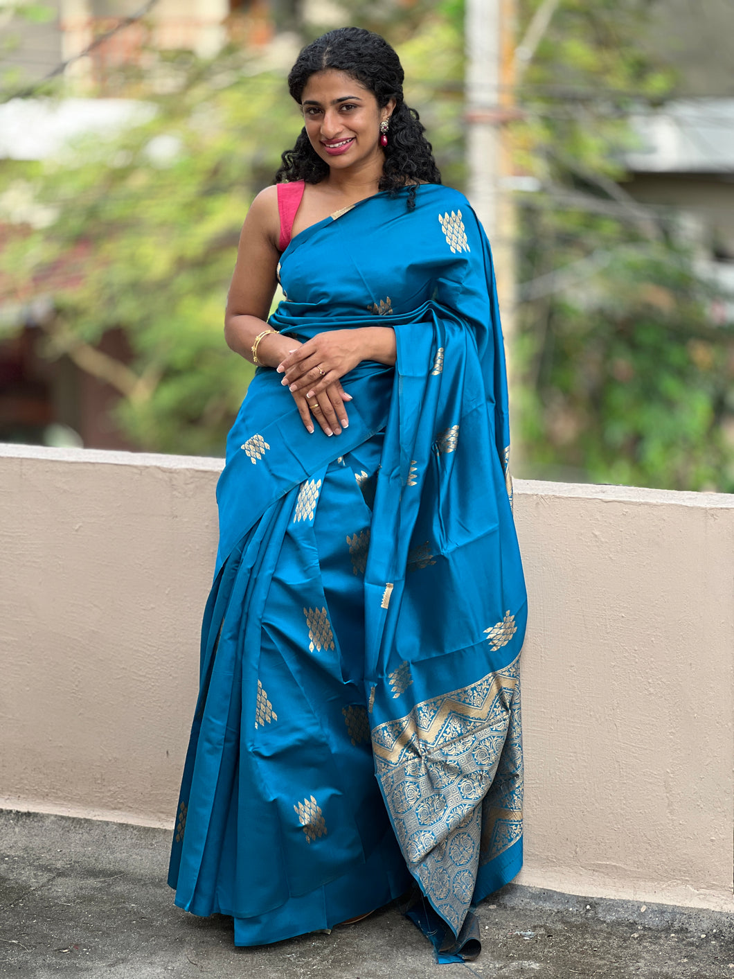 Semi silk saree with weave pattern | KT166