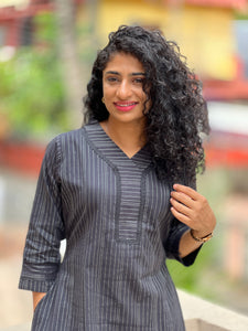Black A-Line  Cotton Kurta | SV166