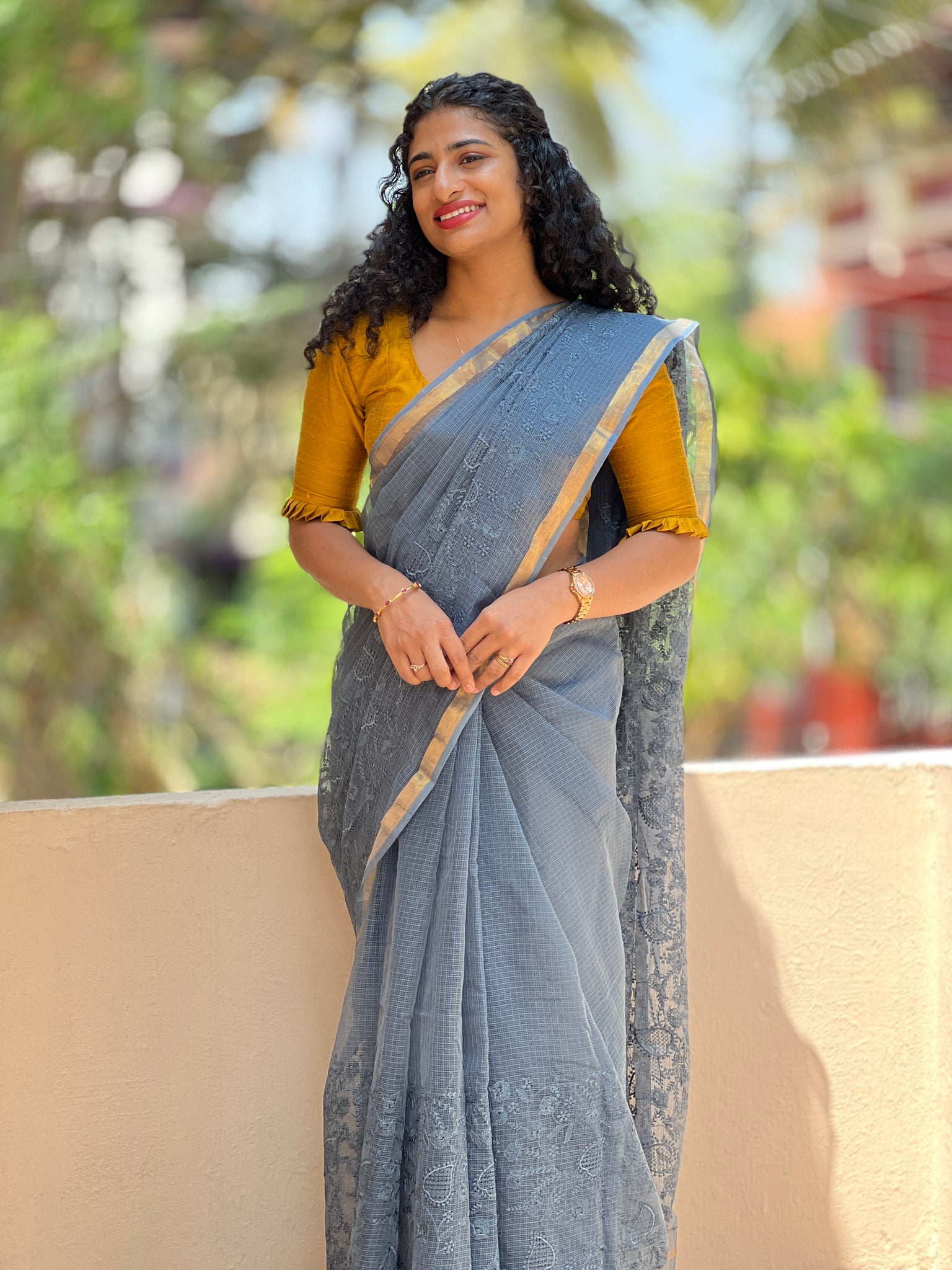 Handloom Saree with Peach Base and Thin Royal Blue and Broad Grey Checks -  Byhand I Indian Ethnic Wear Online I Sustainable Fashion I Handmade Clothes