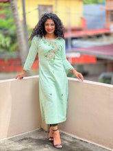 Hand Embroidered Slub Cotton Kurta |  OS212