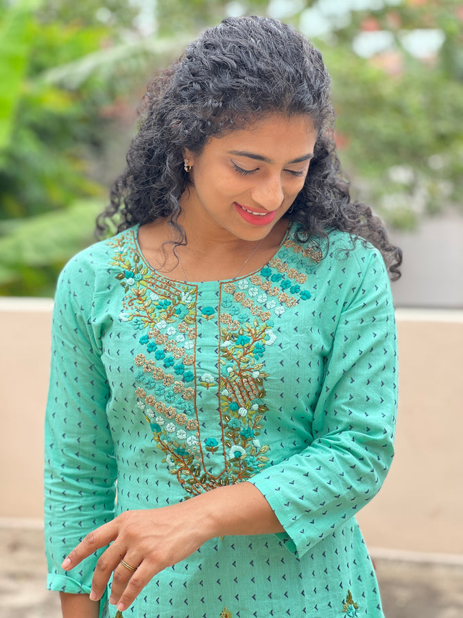 Hand Embroiderd Kurtha | OS169