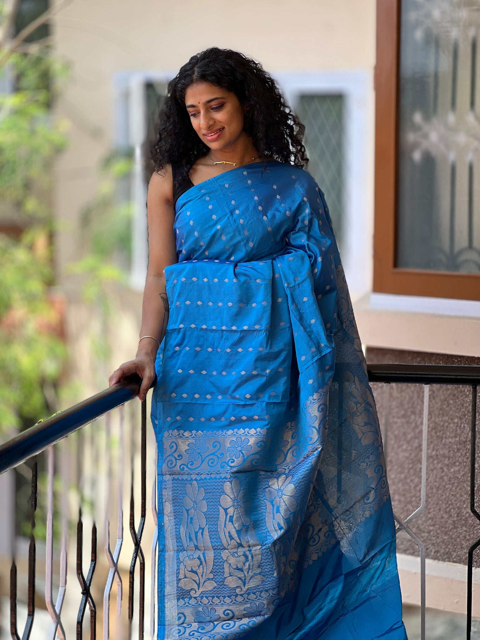 Sky Blue Stripes Handloom Saree - Dhunki fashion