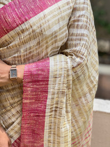 Stripe Patterned Jute Finished Saree | NHH118