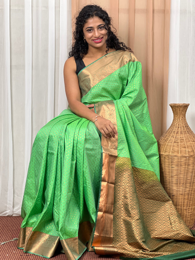 Buta Weaving Pattern With Semi Silk Saree | SRS152