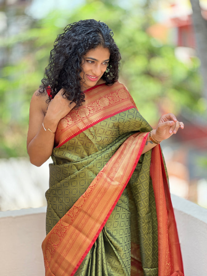 Mehendi Green Broad Bordered Kora Banarasi Saree | AL125