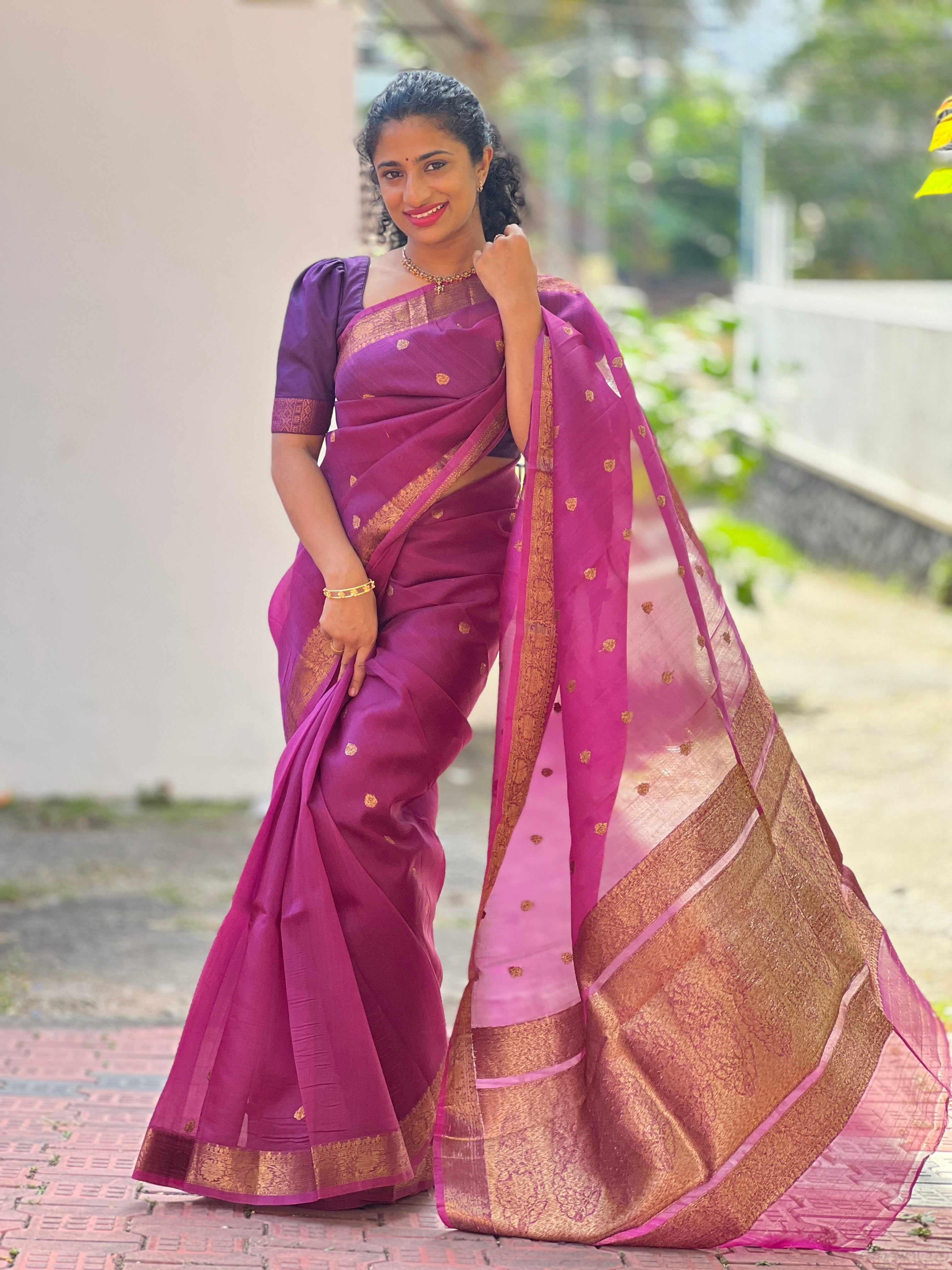 Buta Weaving  Silk Organza Saree  | JCL655