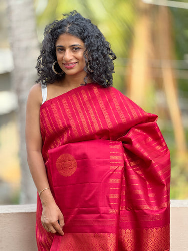 Antique Golden Zari Weaved Kanchipuram Saree | CV234