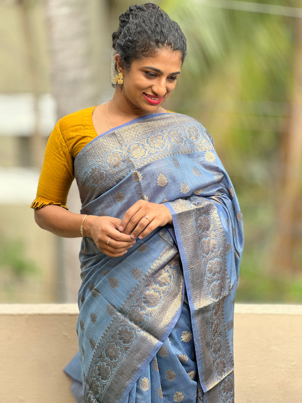 Banarasi Weave Patterned Bhagalpuri Linen Saree | SK145