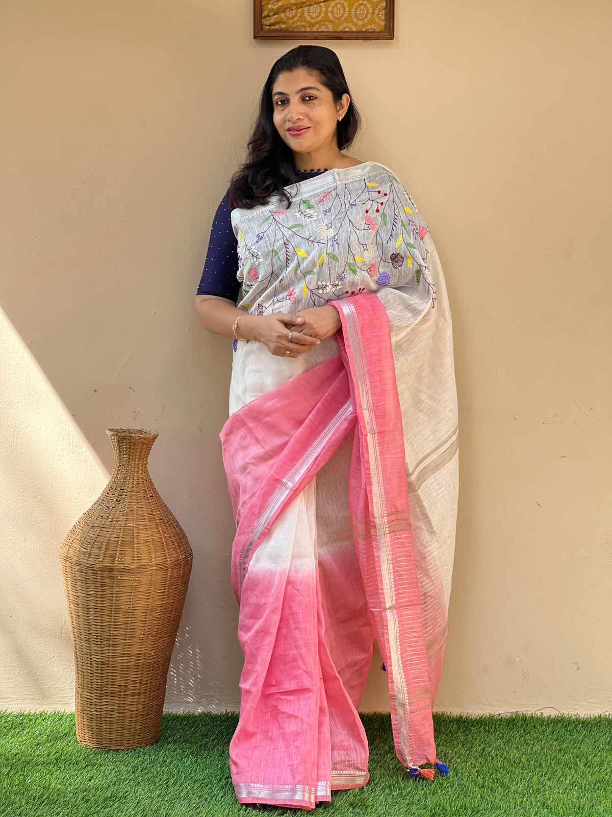 Pink & White Shaded Silk-Linen Saree with Mangalgiri Border | SK111