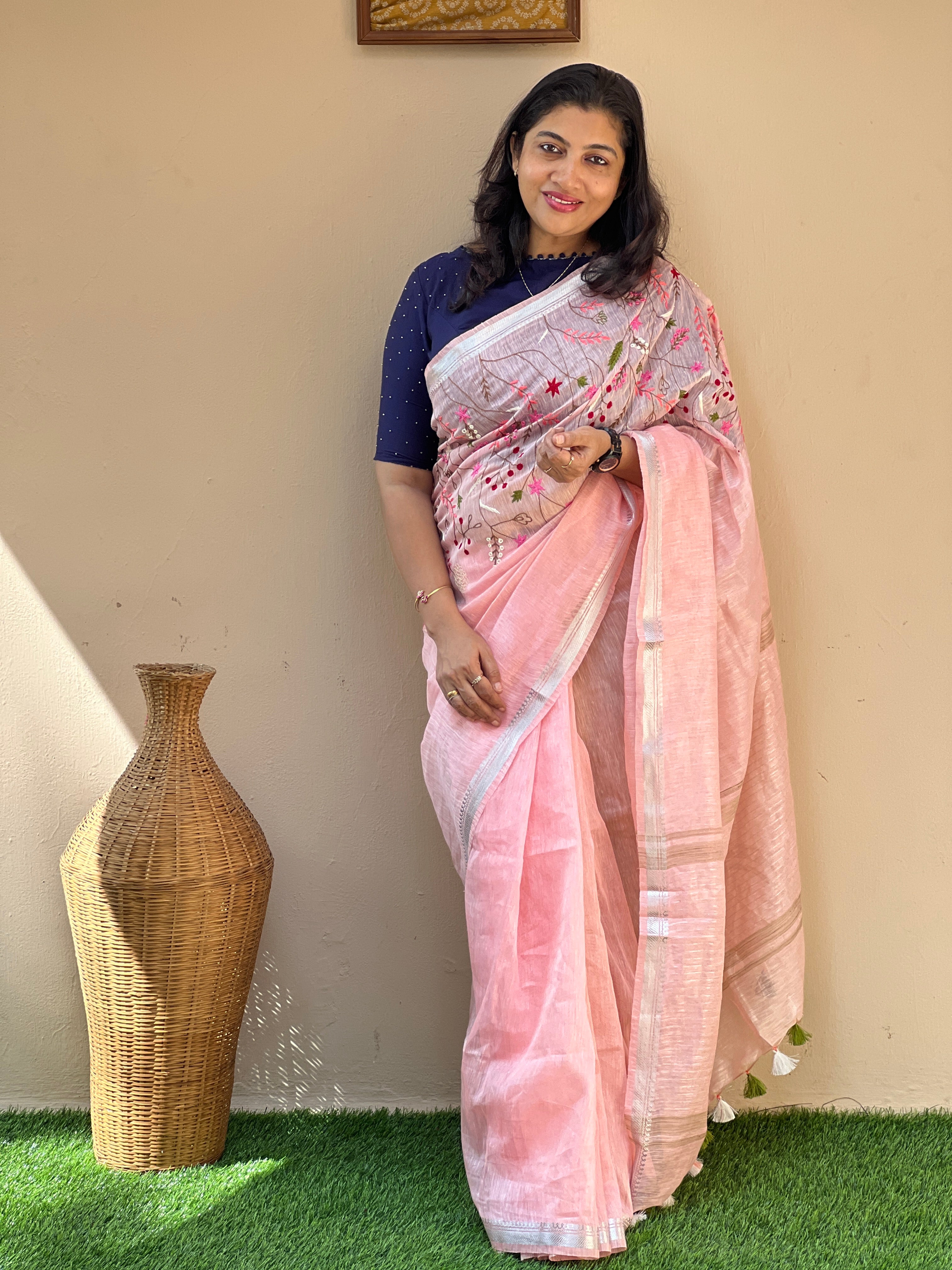 Single toned Pink Peach Embroidered Silk-Linen Saree | SK115