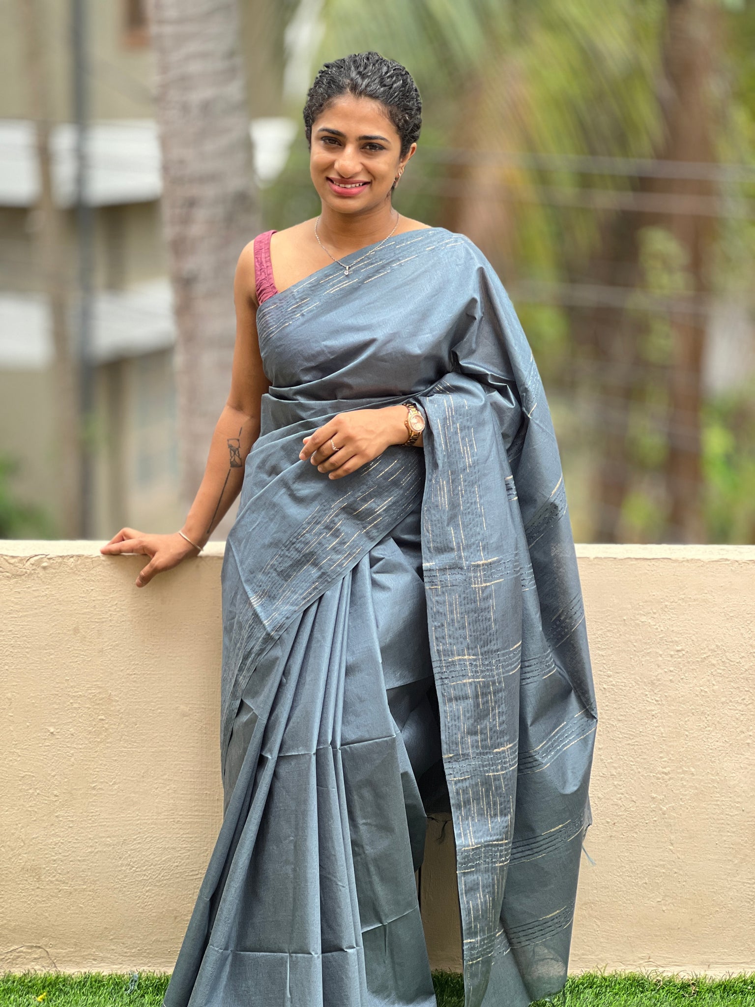 Livid Grey Floral Printed Zari Linen Saree | Kolour