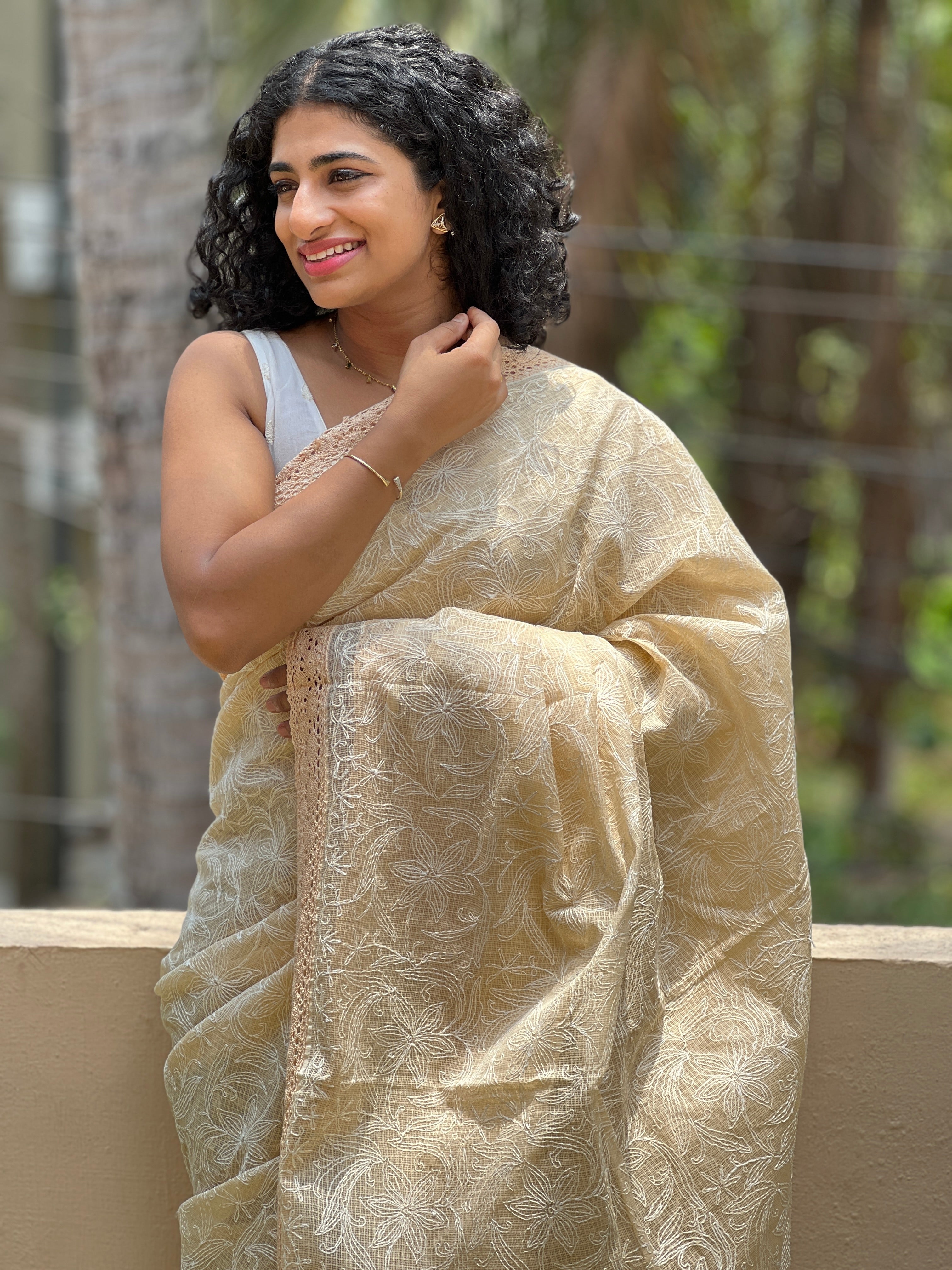 Peach Color Tepchi embroidered check kota sarees | SR300