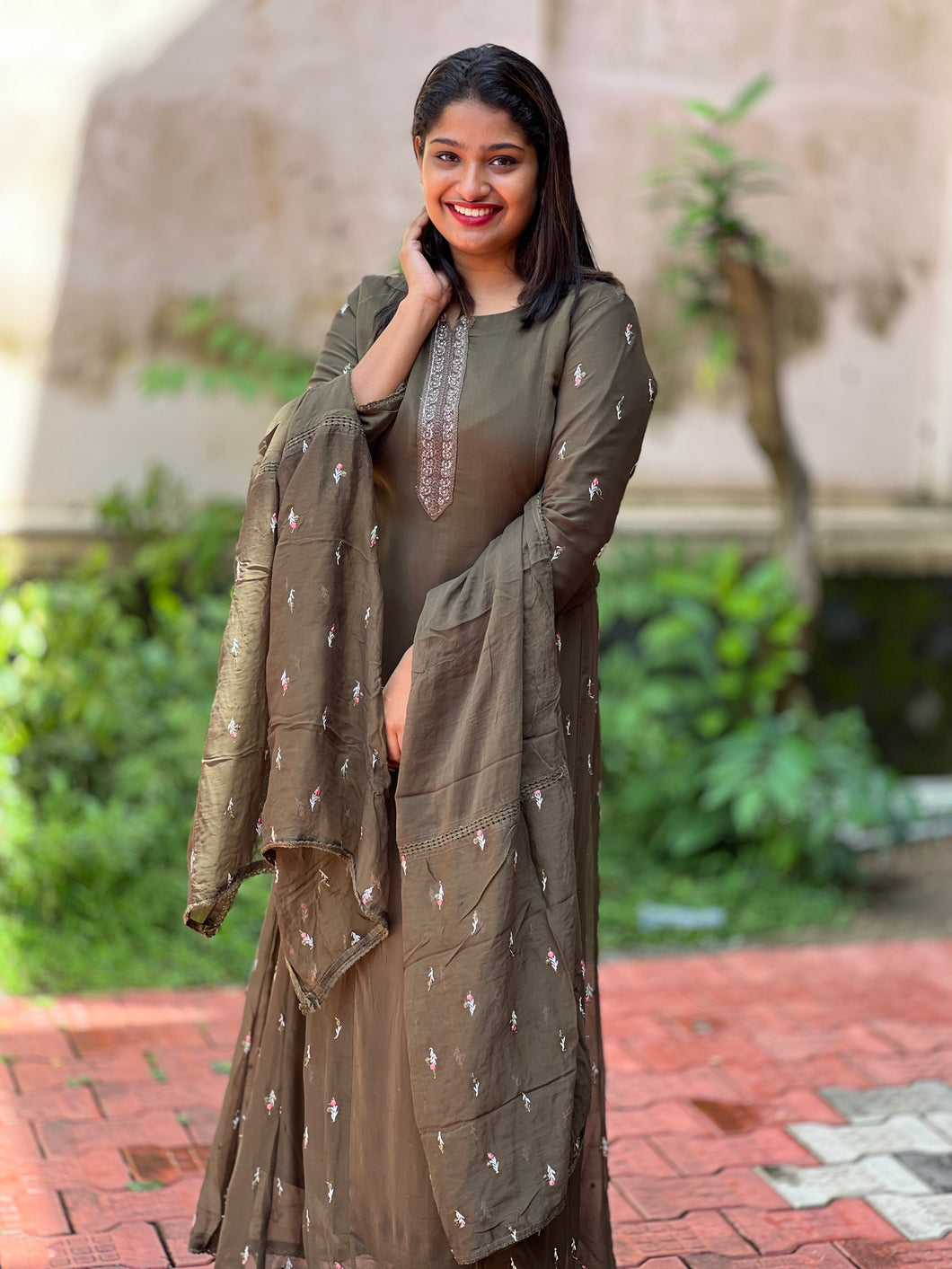 Computerized Machine Embroidery Party Wear Kurta Sets | NI513