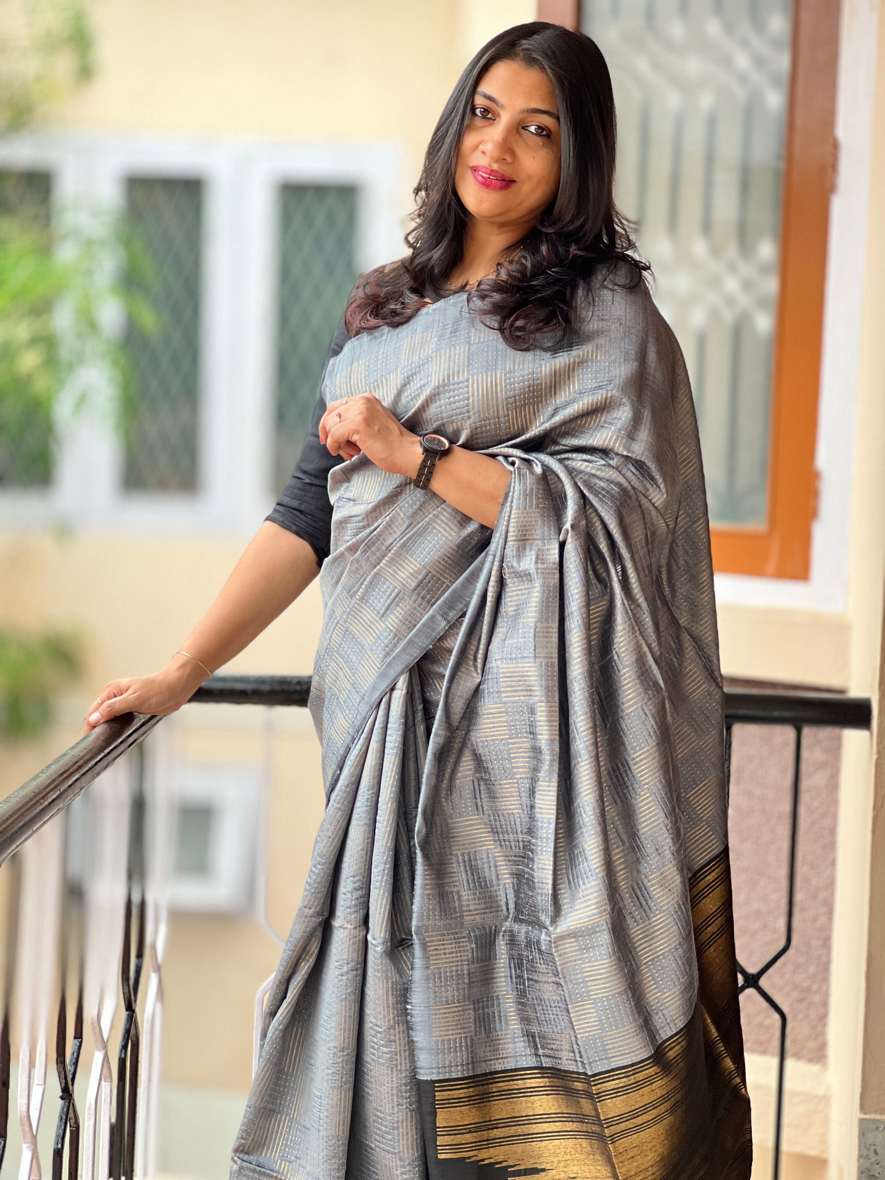 Square Block Pattern Pink Peach Color Raw Silk Saree | MNH243