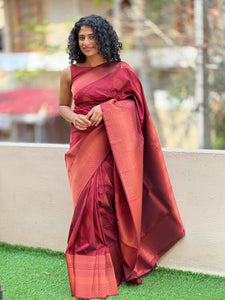 Semi silk saree with weave pattern | KT155