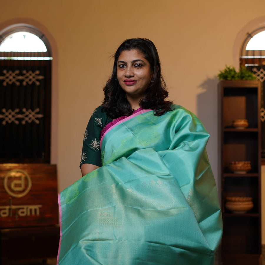 Traditional Kanchipuram Sarees | AK219